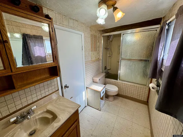 $182,500 | 601 South Spruce Street, Laramie, WY 82072