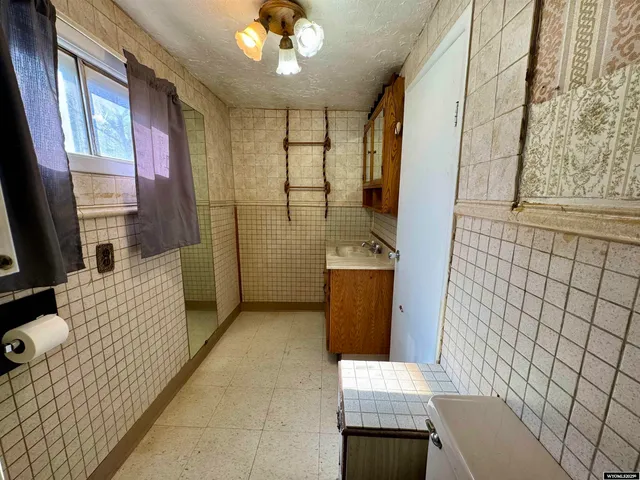 $182,500 | 601 South Spruce Street, Laramie, WY 82072