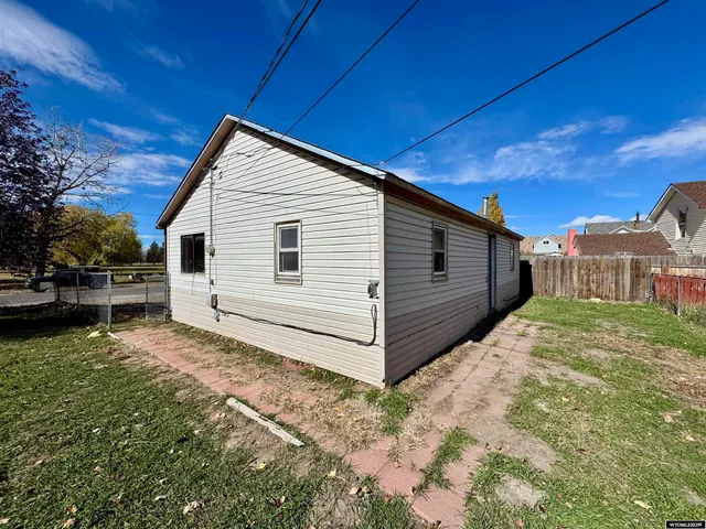 $182,500 | 601 South Spruce Street, Laramie, WY 82072