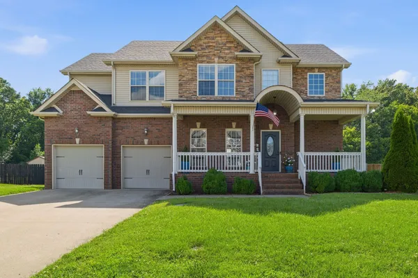 $459,900 | 927 Nectar Court, Adams, TN 37010