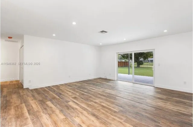 $4,950 | 17220 Southwest 83rd Court, Palmetto Bay, FL 33157