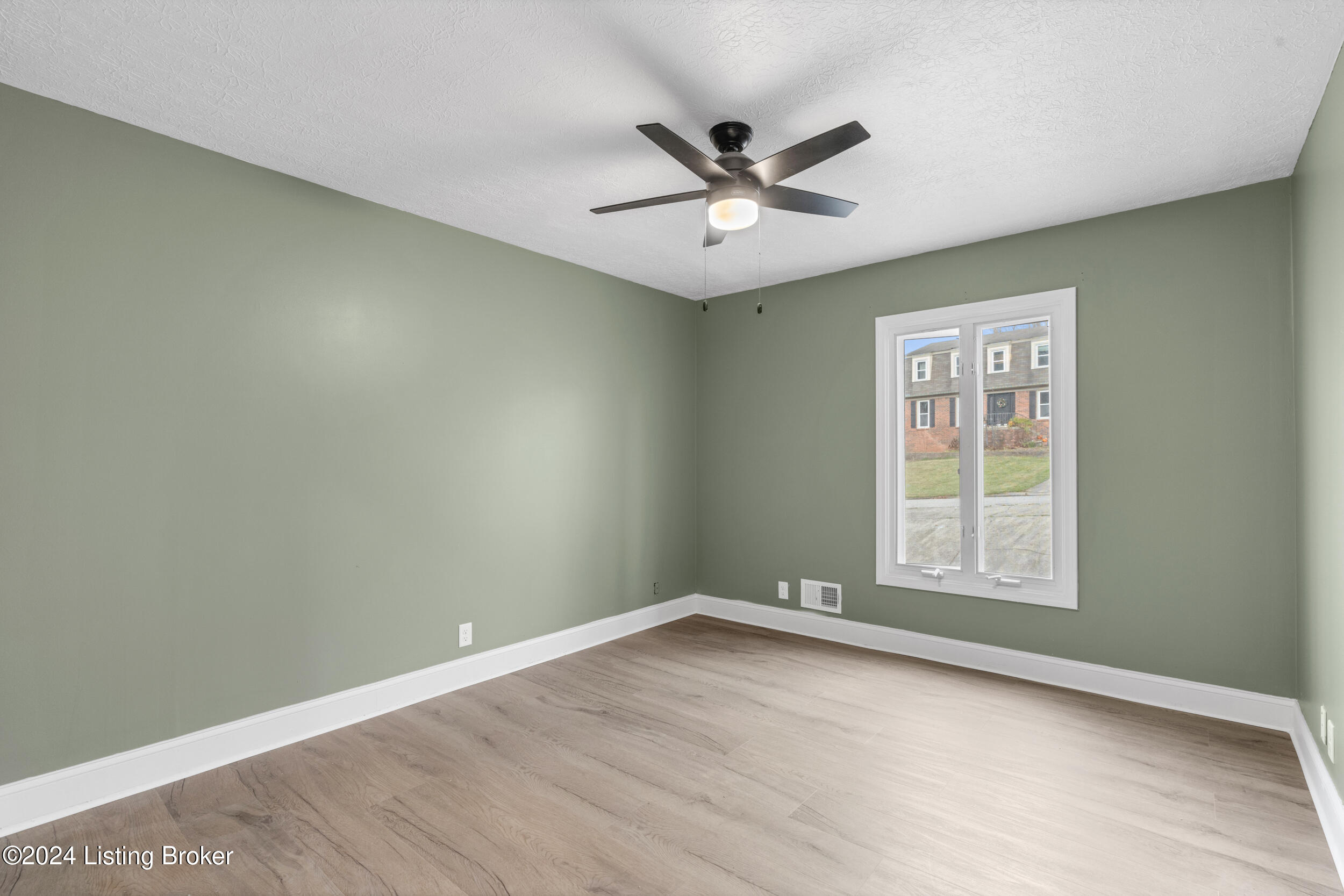 4102 Brentler Road Louisville, KY 40241 - Photo 14 of 43 DSC08737