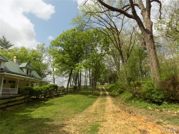 $985,000 | 1826 County Road 372, Annapolis, MO 63620