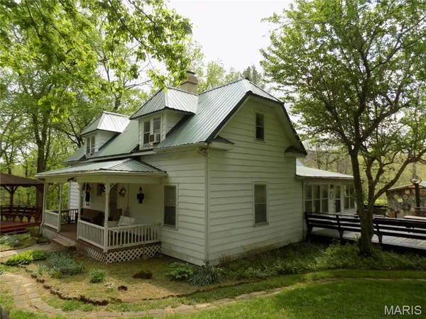 $985,000 | 1826 County Road 372, Annapolis, MO 63620