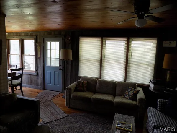 $985,000 | 1826 County Road 372, Annapolis, MO 63620