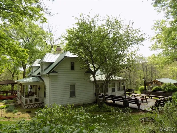 $985,000 | 1826 County Road 372, Annapolis, MO 63620