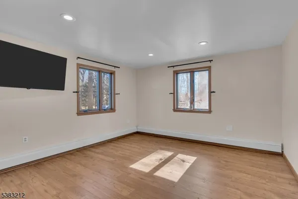 $580,000 | 1179 Califon Cokesbury Road, Califon, NJ 07830