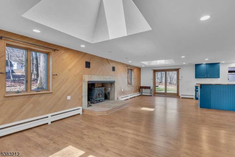 1179 Califon Cokesbury Road Califon, NJ 07830 - Photo 9 of 20