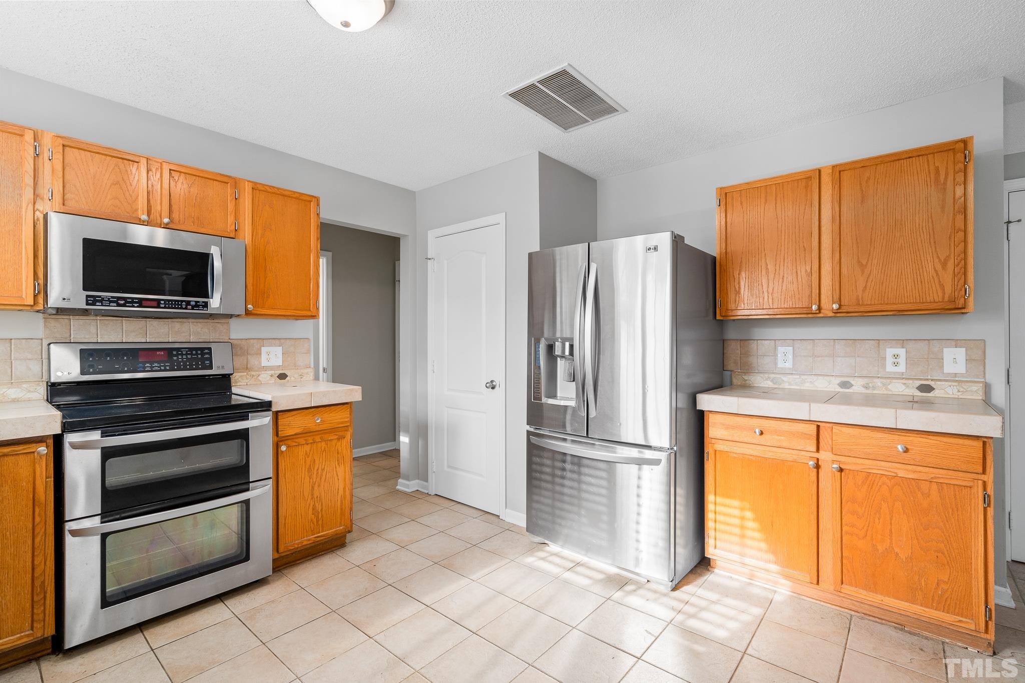 4901 Cardinal Grove Boulevard Raleigh, NC 27616 - Photo 15 of 36 Gallery Image 15