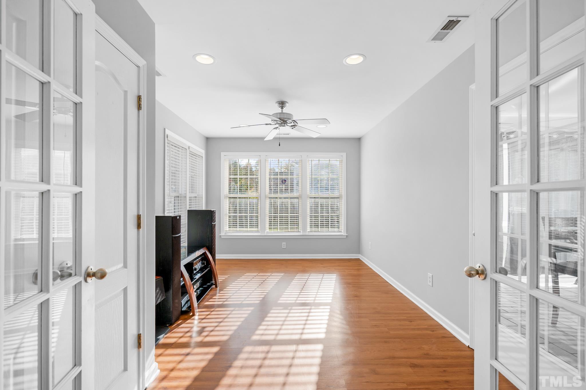 4901 Cardinal Grove Boulevard Raleigh, NC 27616 - Photo 10 of 36 Gallery Image 10