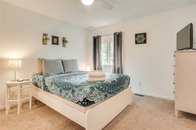 $549,900 | 327 Brucken Strasse, Unit 311, Helen, GA 30545