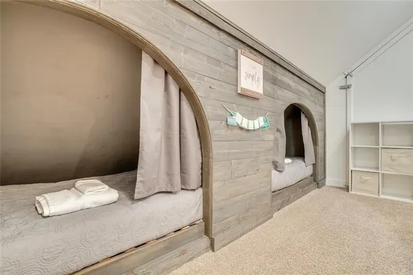 $539,900 | 327 Brucken Strasse, Unit 311, Helen, GA 30545
