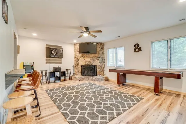 $549,900 | 327 Brucken Strasse, Unit 311, Helen, GA 30545