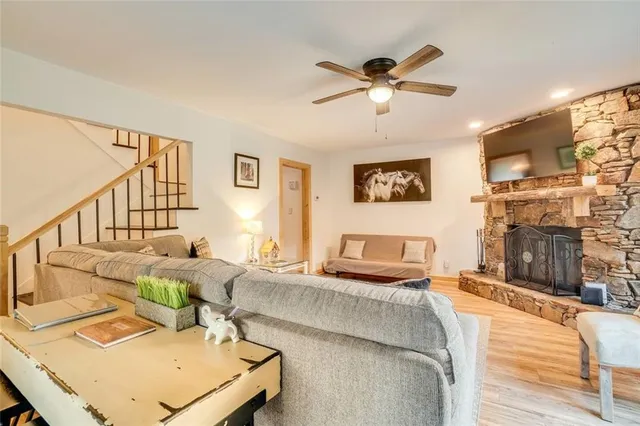 $549,900 | 327 Brucken Strasse, Unit 311, Helen, GA 30545