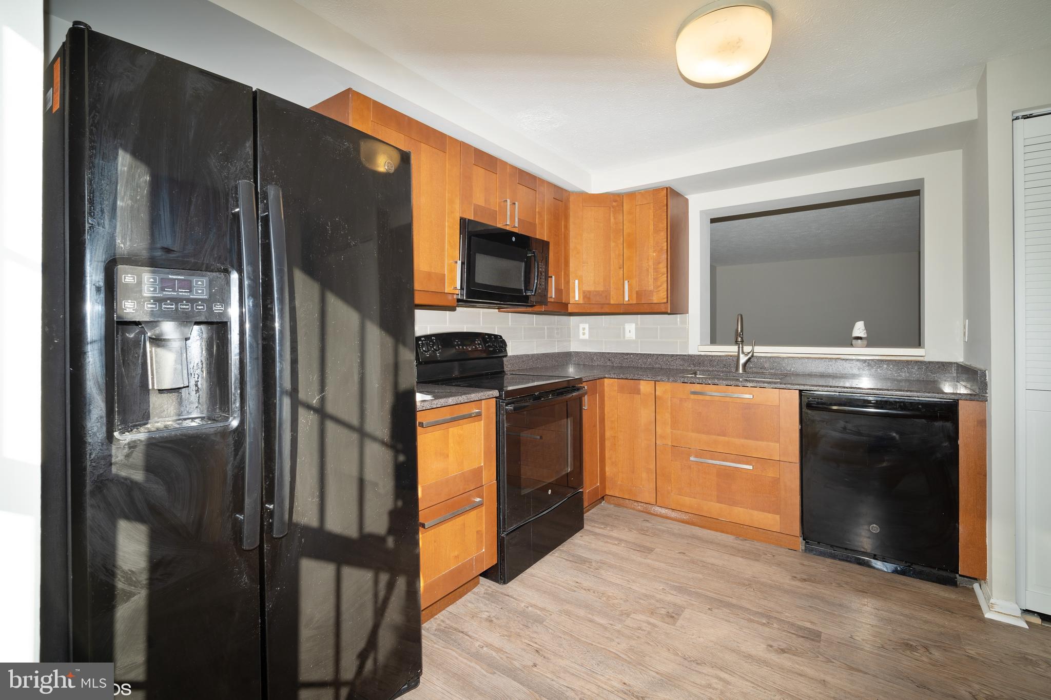 504 Riggs Court Frederick, MD 21703 - Photo 11 of 22 Kitchen