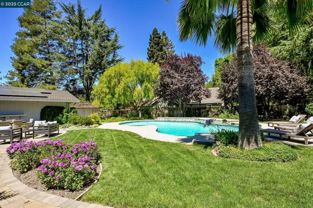 $2,875,000 | 1023 White Gate Road, Alamo, CA 94507