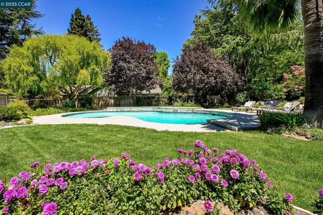 $2,875,000 | 1023 White Gate Road, Alamo, CA 94507
