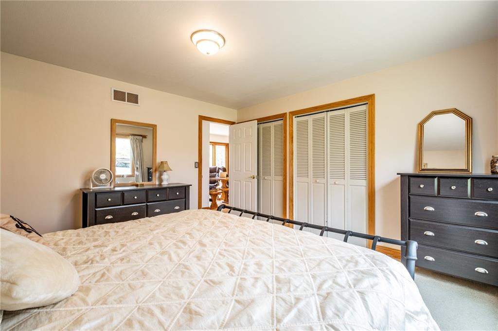 7129 4 Mile Ridge Road Nashville, IN 47448 - Photo 11 of 58