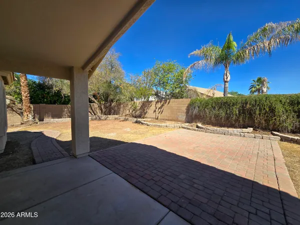 $2,400 | 1074 East Cathy Drive, Gilbert, AZ 85296