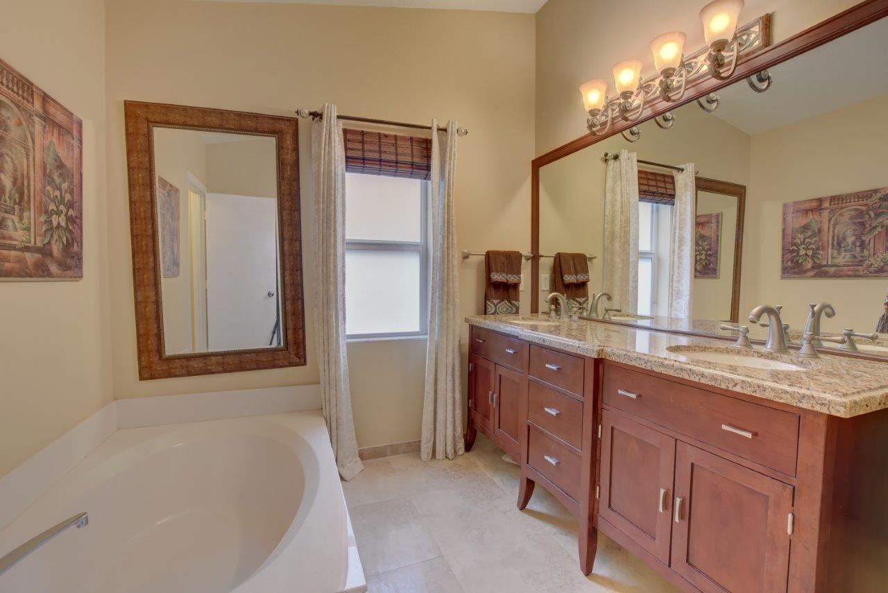 9627 Vía Emilie Boca Raton, FL 33428 - Photo 19 of 31 JS 9627 Via Emilie-19