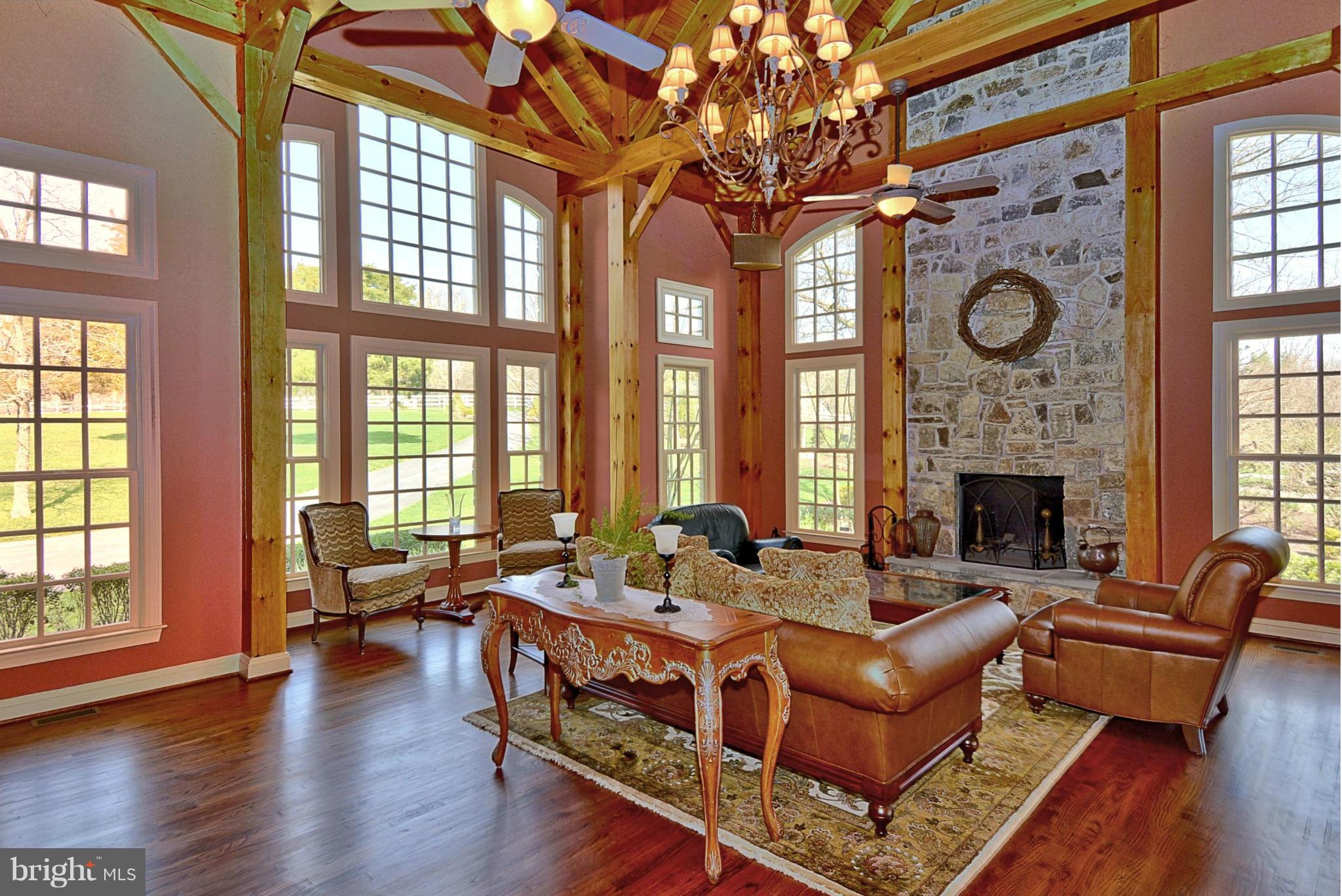 13501 Esworthy Road Darnestown, MD 20874 - Photo 8 of 30 Family Room