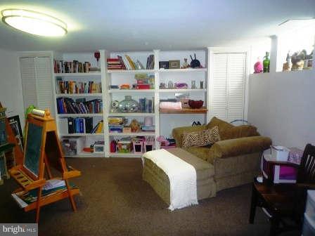204 Gaywood Road Baltimore, MD 21212 - Photo 14 of 19 Family Room