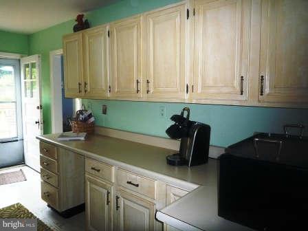 204 Gaywood Road Baltimore, MD 21212 - Photo 8 of 19 Kitchen