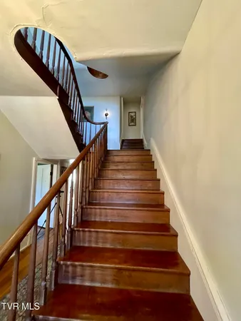 $749,000 | 18254 Providence Road, Abingdon, VA 24210