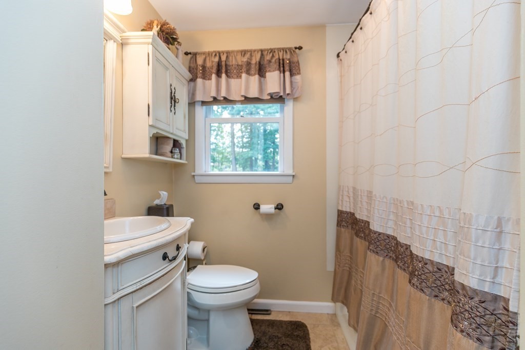 21 Mcfarlin Road Chelmsford, MA 01824 - Photo 31 of 42 Gallery Image 31