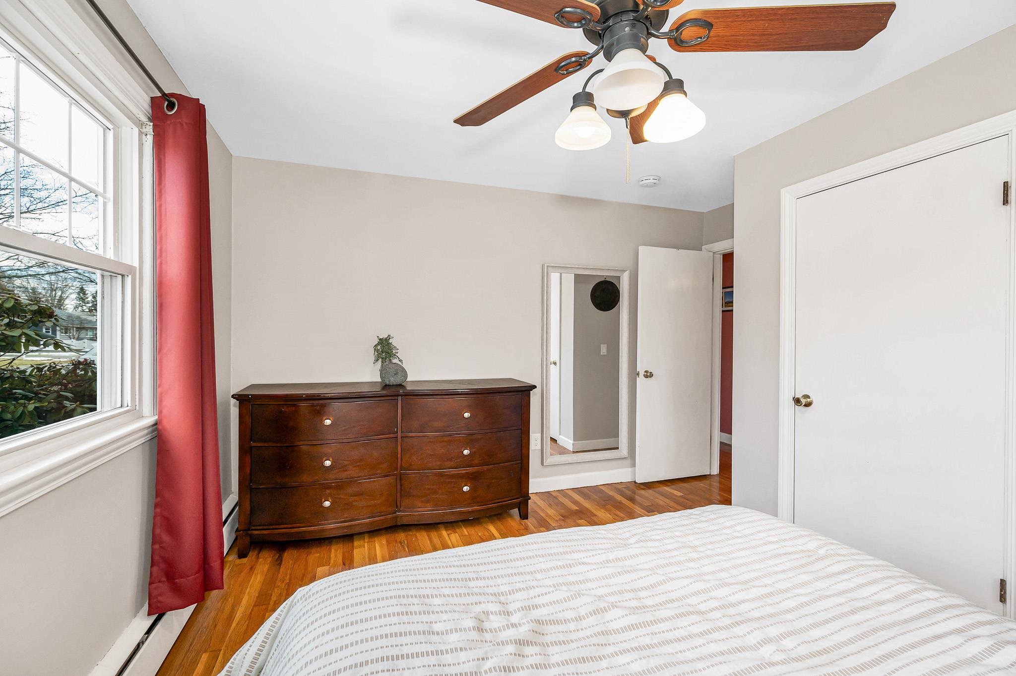 180 West Haven Road Manchester, NH 03104 - Photo 19 of 38 Gallery Image 19