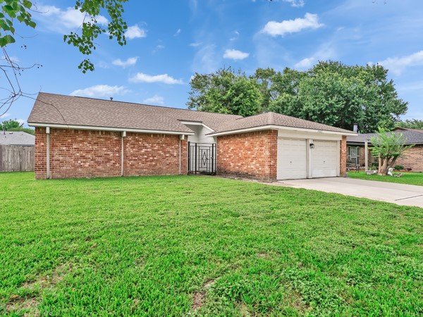 2627 North Spring Drive Spring, TX 77373 - Photo 13 of 14 Front of house