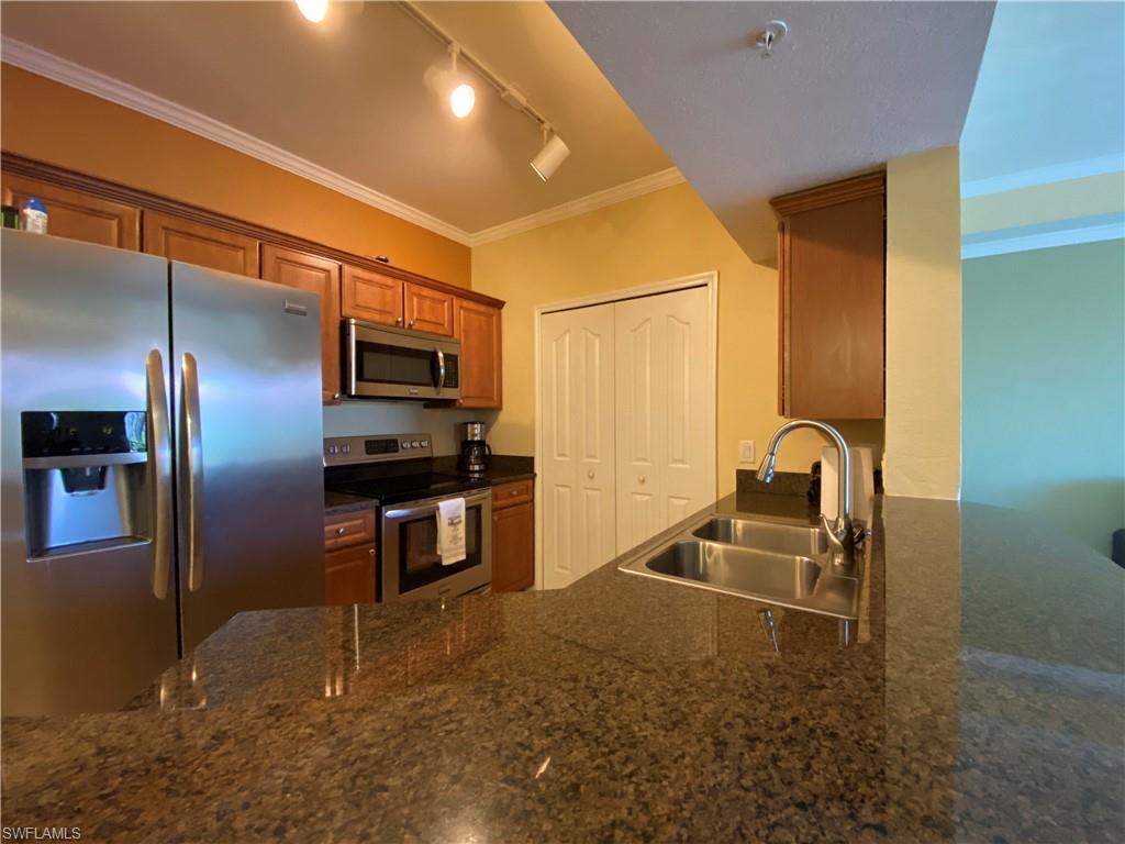 12970 Positano Circle, Unit 206 Naples, FL 34105 - Photo 4 of 10