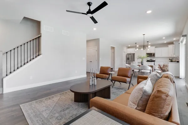 $515,000 | 9 Brookstone Circle, Bloomington, IL 61704
