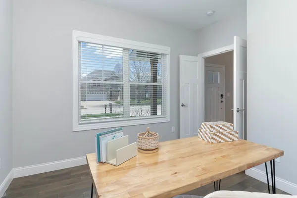 $515,000 | 9 Brookstone Circle, Bloomington, IL 61704