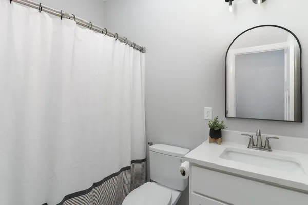 $515,000 | 9 Brookstone Circle, Bloomington, IL 61704