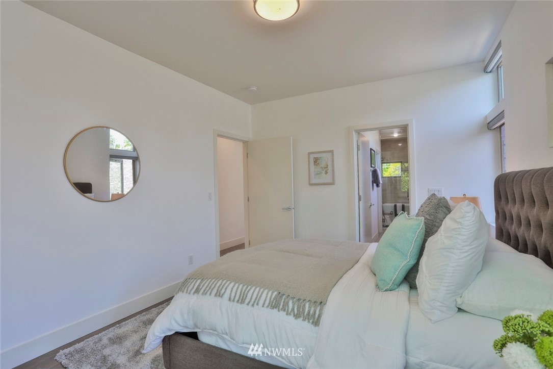 3017 South Byron Street Seattle, WA 98144 - Photo 14 of 25 Gallery Image 14