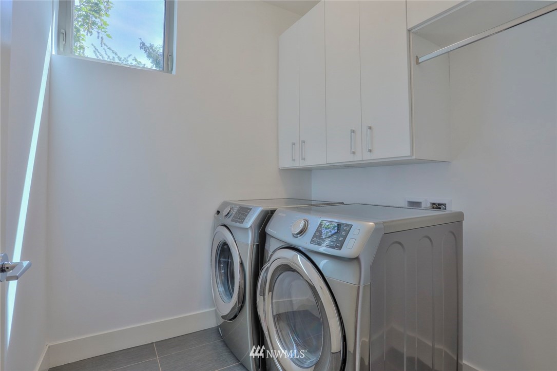 3017 South Byron Street Seattle, WA 98144 - Photo 21 of 25 Gallery Image 21