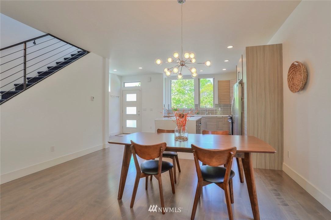 3017 South Byron Street Seattle, WA 98144 - Photo 7 of 25 Gallery Image 7