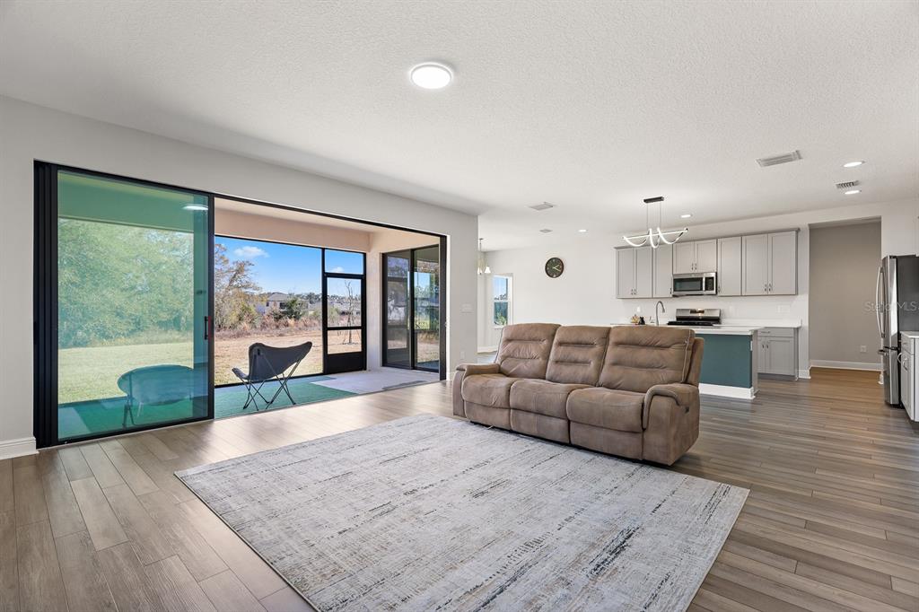 14671 Horse Trot Road Lithia, FL 33547 - Photo 18 of 58