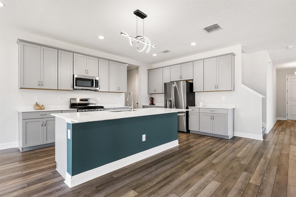 14671 Horse Trot Road Lithia, FL 33547 - Photo 6 of 58