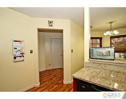 259 Nebula Road Piscataway, NJ 08854 - Photo 11 of 24 Gallery Image 11