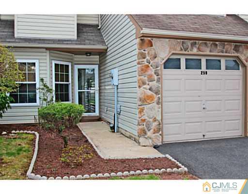 259 Nebula Road Piscataway, NJ 08854 - Photo 3 of 24 Gallery Image 3