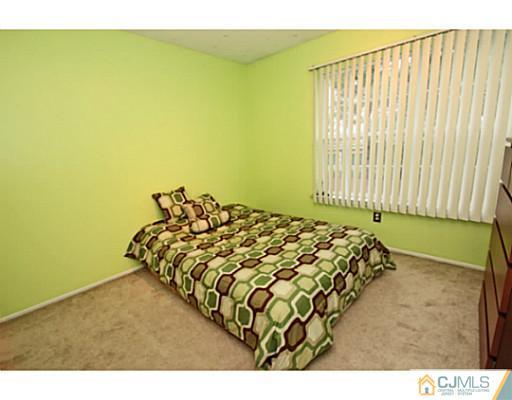 259 Nebula Road Piscataway, NJ 08854 - Photo 22 of 24 Gallery Image 22