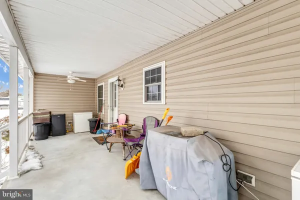 $325,000 | 31566 White Street, Laurel, DE 19956