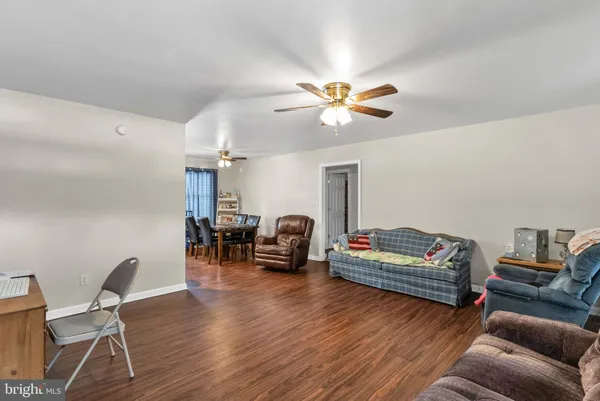 $325,000 | 31566 White Street, Laurel, DE 19956