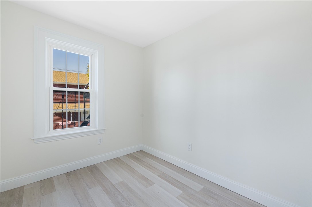 14 Madison Street Providence, RI 02907 - Photo 16 of 46