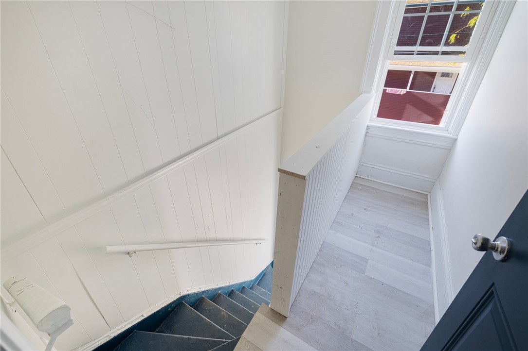 14 Madison Street Providence, RI 02907 - Photo 29 of 46 Front hall