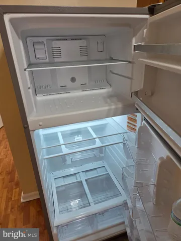 $1,300 | 553 Fanshawe Street, Philadelphia, PA 19111