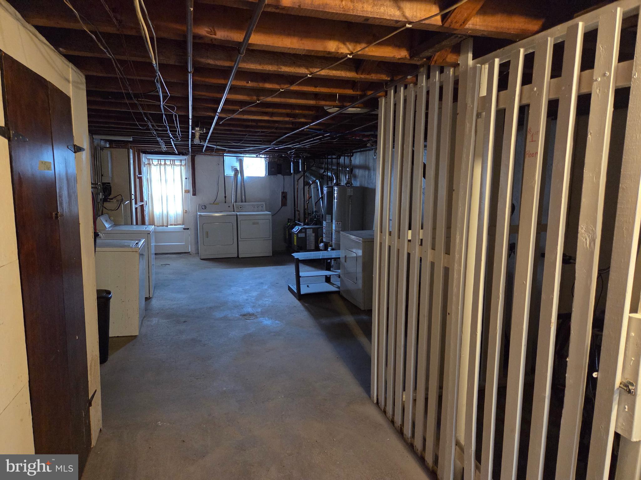 553 Fanshawe Street Philadelphia, PA 19111 - Photo 18 of 22