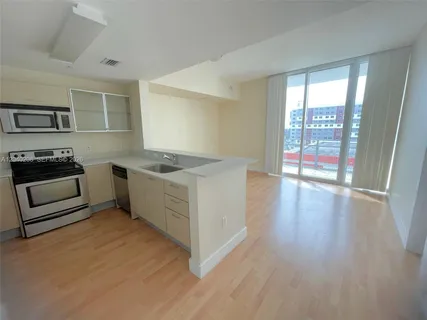 $315,000 | 350 Northeast 24th Street, Unit 814, Miami, FL 33137